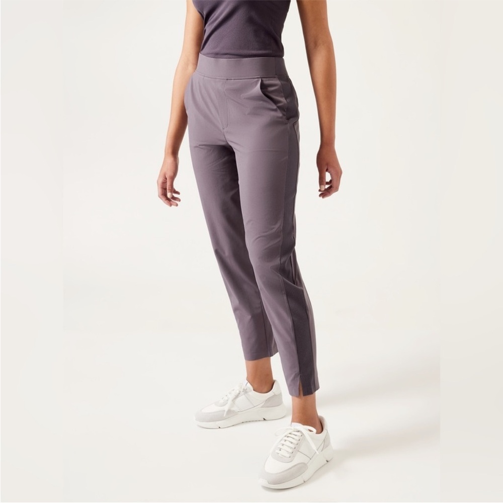 Athleta Women's Lavender Cropped Pants
